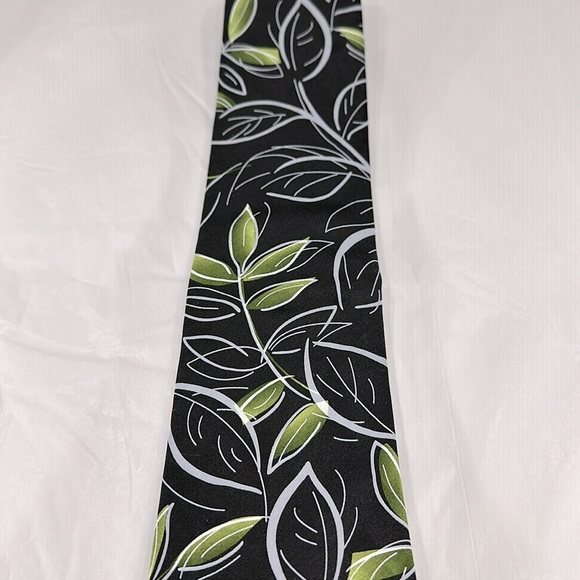 Jerry Garcia (J. Garcia) - “Tree” Limited Edition Silk Mens Necktie ⭐️ EUC - Picture 3 of 6